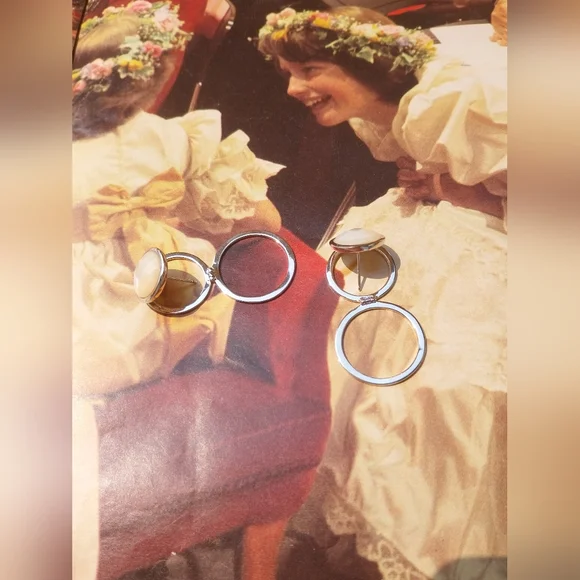 Elle Elegant Silver Sterling Earrings - Picture 6 of 14